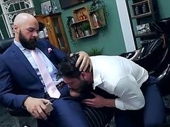 Muscle gay fetish and cumshot