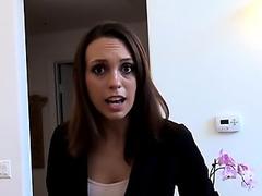 Hot realtor persuades new clients into selling their houses