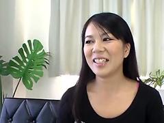 Finger fucking slut enjoys herself