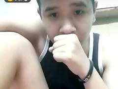 L&ecirc_ Thanh T&ograve_ng (Blued) khoe ku ngon