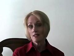 Sensual Sucking From Horny Amateur GILF